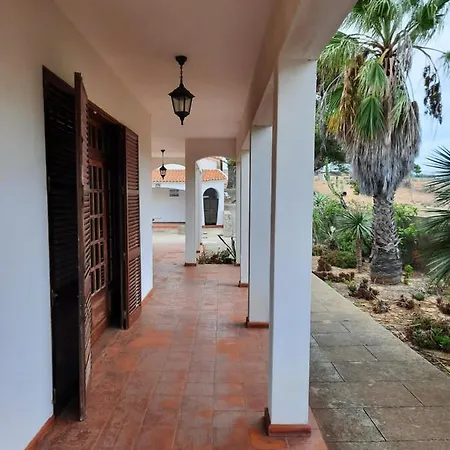 Quintinha Lombas Порту-Санту