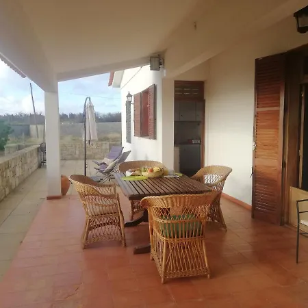 Quintinha Lombas Порту-Санту